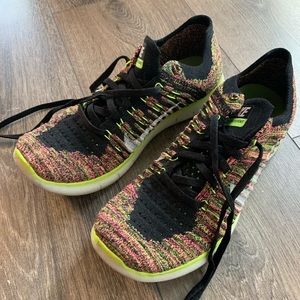 NIKE FREE RN FLYKNIT 6.5